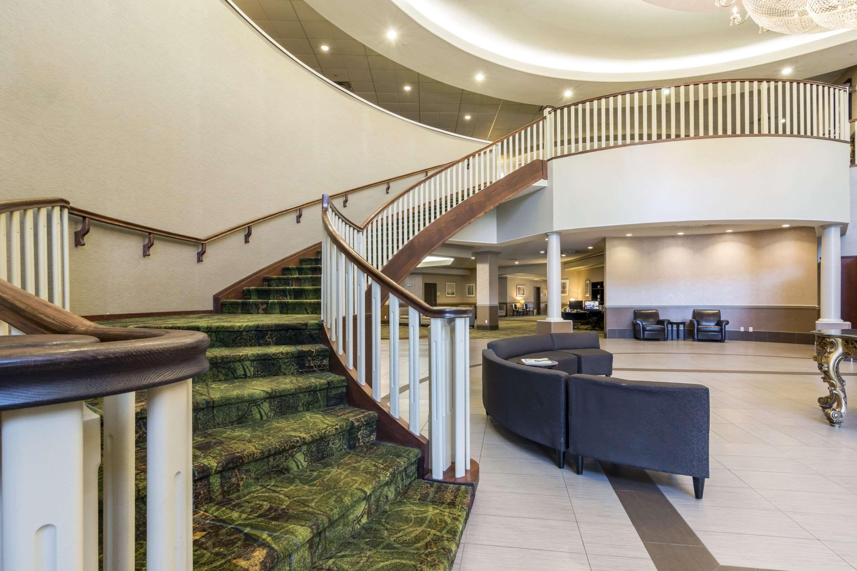Clarion Hotel & Conference Centre Sherwood Park Exterior foto