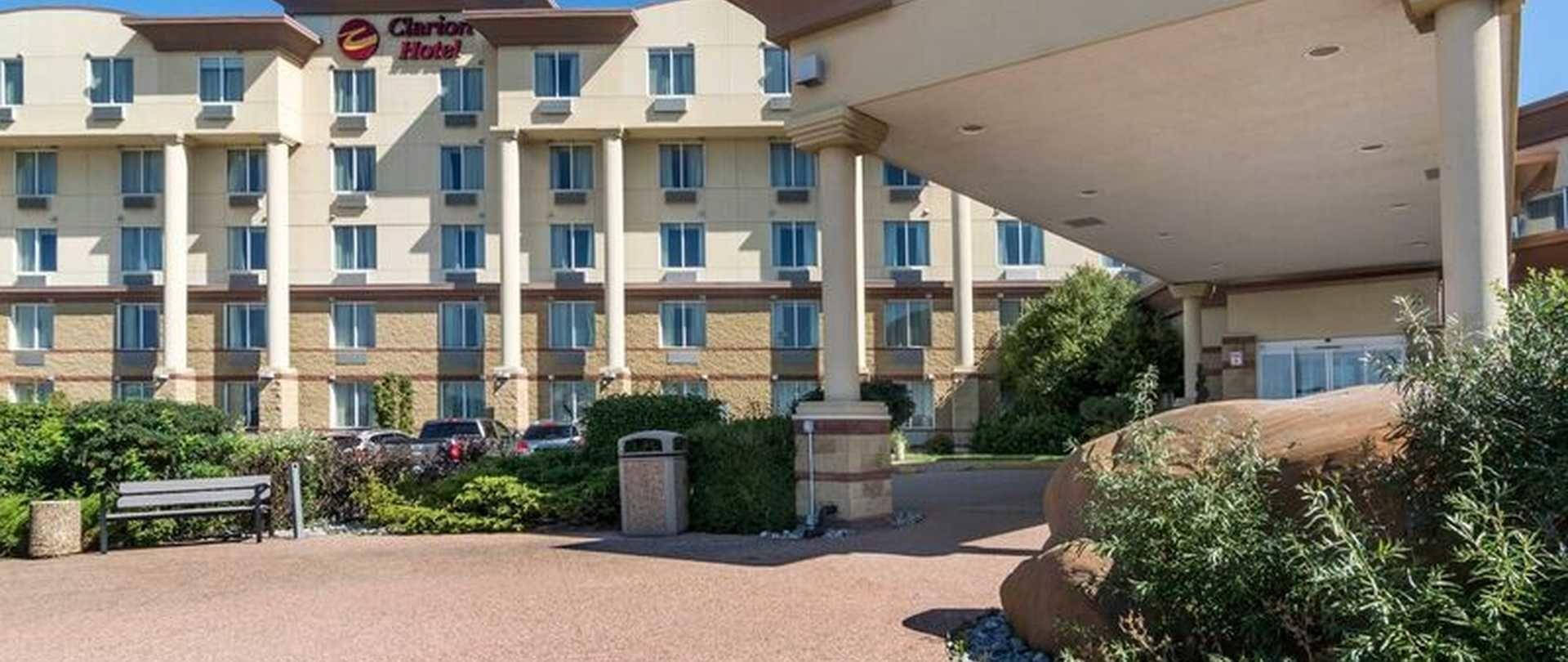 Clarion Hotel & Conference Centre Sherwood Park Exterior foto
